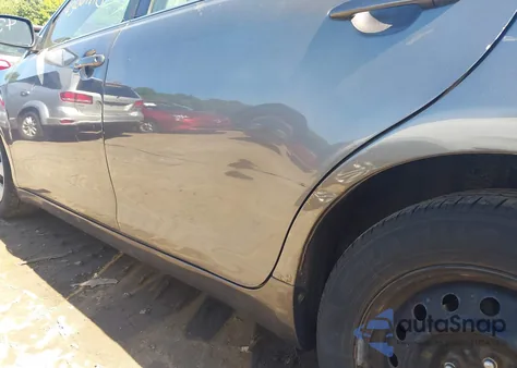 2011 Toyota Camry Le z USA, uszkodzony, nr VIN 4T1BF3EK2BU623582